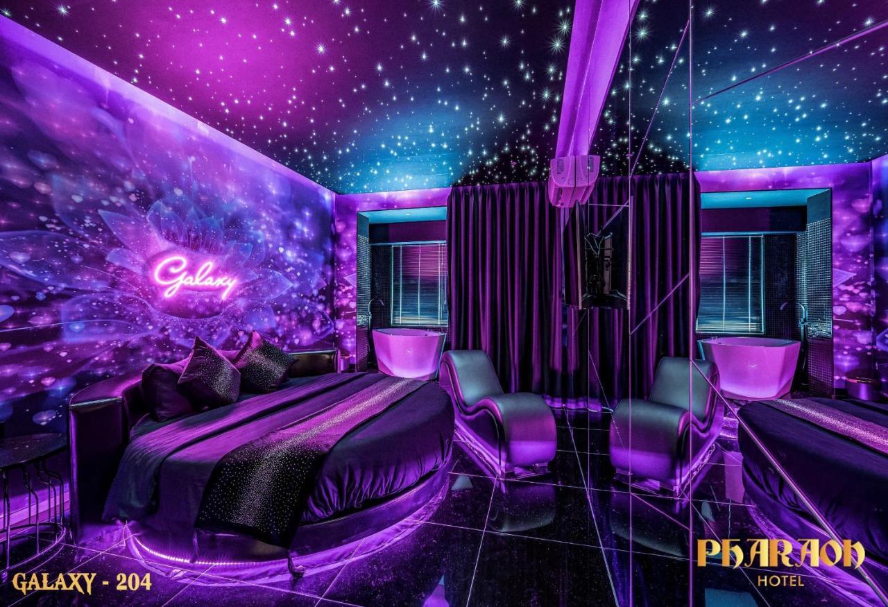 Pharaon 2 Khách sạn